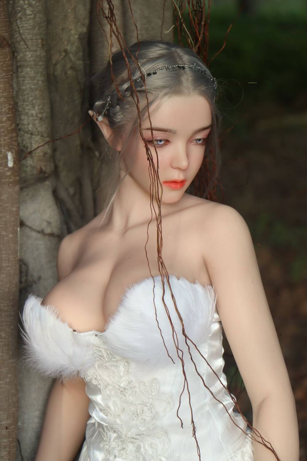 120cm elf sex doll Frieren in the forest, wearing her white robe