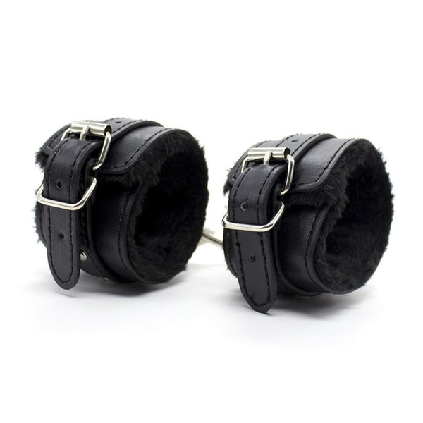 latina sex toys Amazon.com: Vibrator Leather Sex Toys, Belt Strap Harness, Vibrator Holder  Bondage Strap-on Harness for Adult Sex Games, Djustable Leather Strap  Harness Restraints Kits Sex Toy, Which Frees up Your Hands Black : main image 1